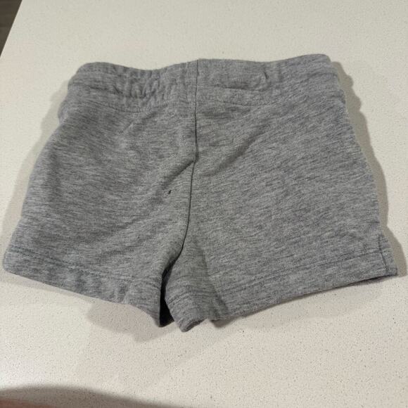 Cat & Jack Toddler 2T Shorts Bundle (4) - Picture 4 of 10